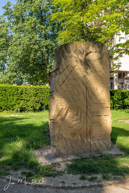 Monument de Lattre de Tassigny - Débarquement en Provence