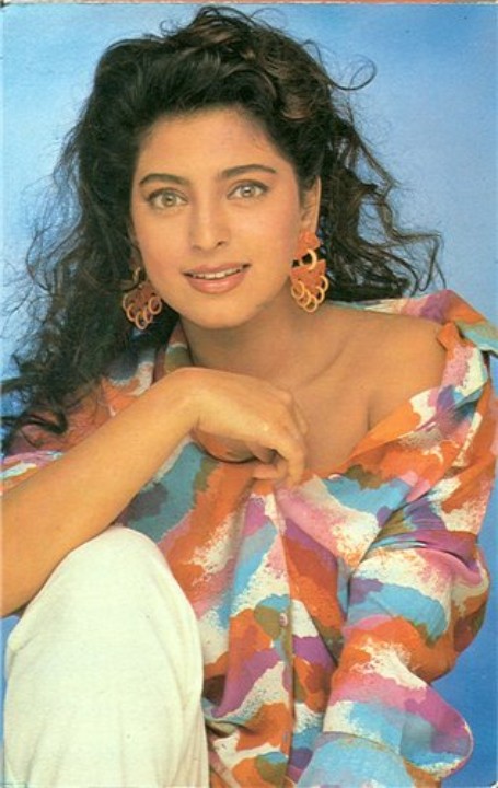 Watch Juhi Chawla talk about feeling insecure because of Madhuri Dixit