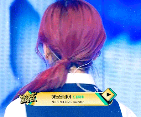 세계관이 이어져있는거 같다는 남녀아이돌 둘 노래 | 인스티즈