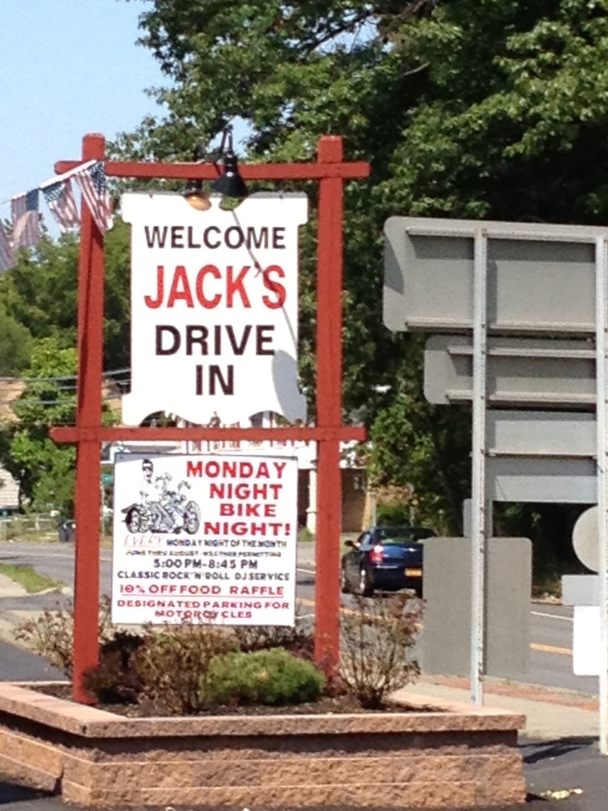 Average Joe Food Critic to Jack's!