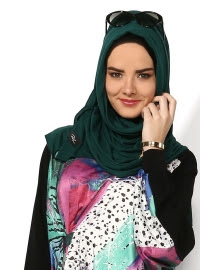 Gaya hijab stylish wanita muslimah masa kini