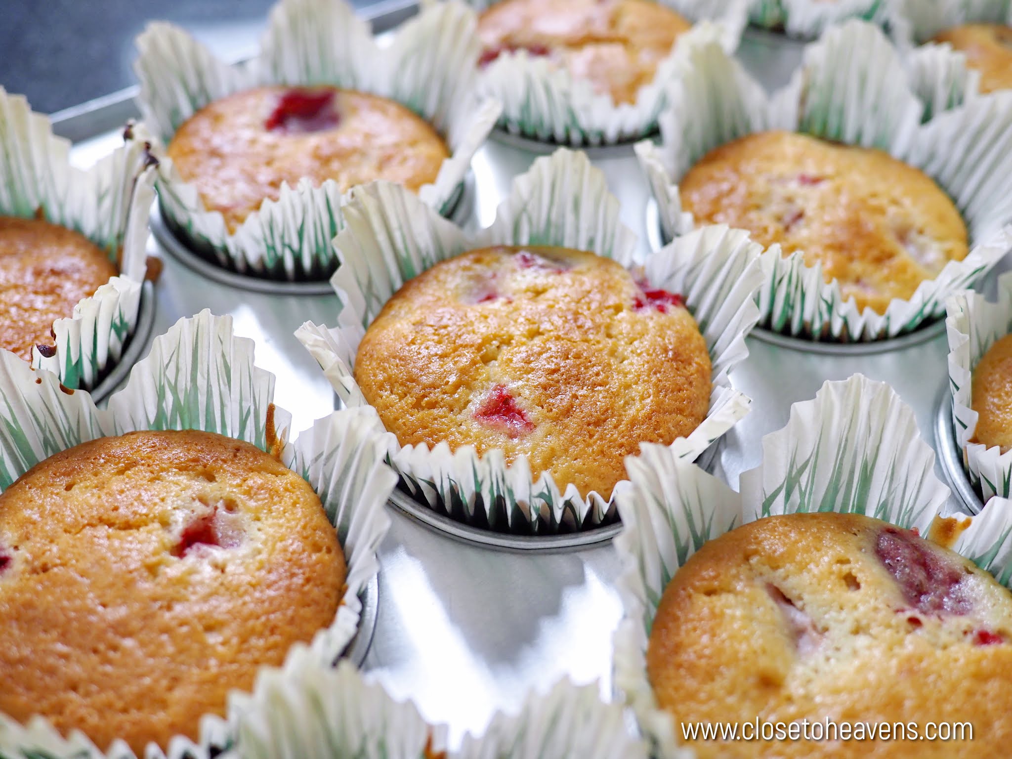 Best Strawberry Muffins สูตร มัฟฟิน สตรอเบอร์รี่