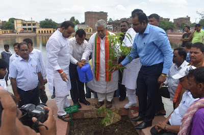 कृषिमंत्री ने किया वृक्षारोपण का शुभारंभ, anjnewsmedia, Agriculture Minister Launches Tree Plant