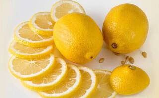 7 Manfaat Buah Lemon untuk Kesehatan dan Kecantikan