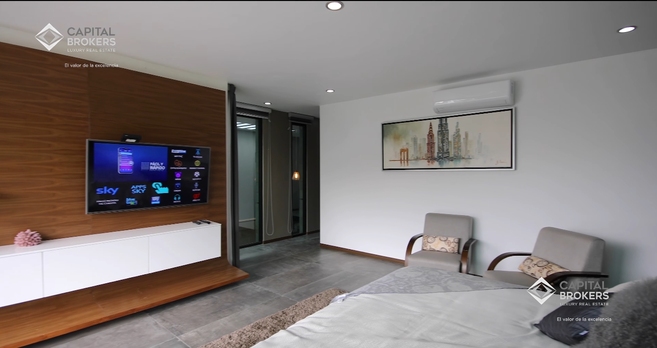Luxry Home Interior Design Tour vs. Residencia Exclusiva de $11.99 MDP en El Cielo Country club Guadalajara