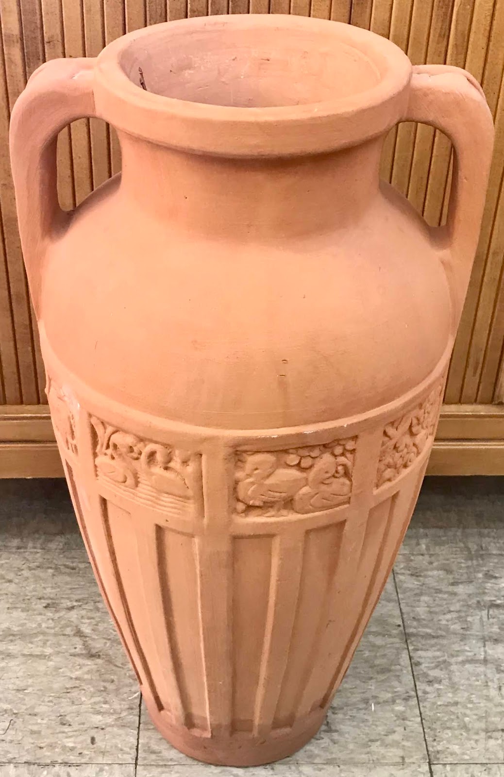 Uhuru Furniture & Collectibles 469444 Clay Floor Vase 55 SOLD