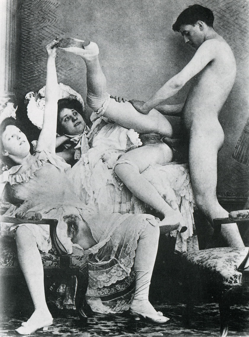 Threesome in victorian age