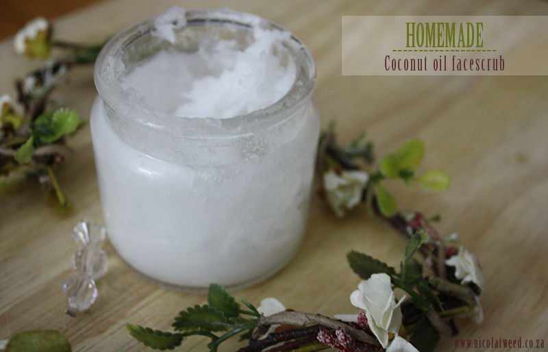 Coconut Oil facescrub