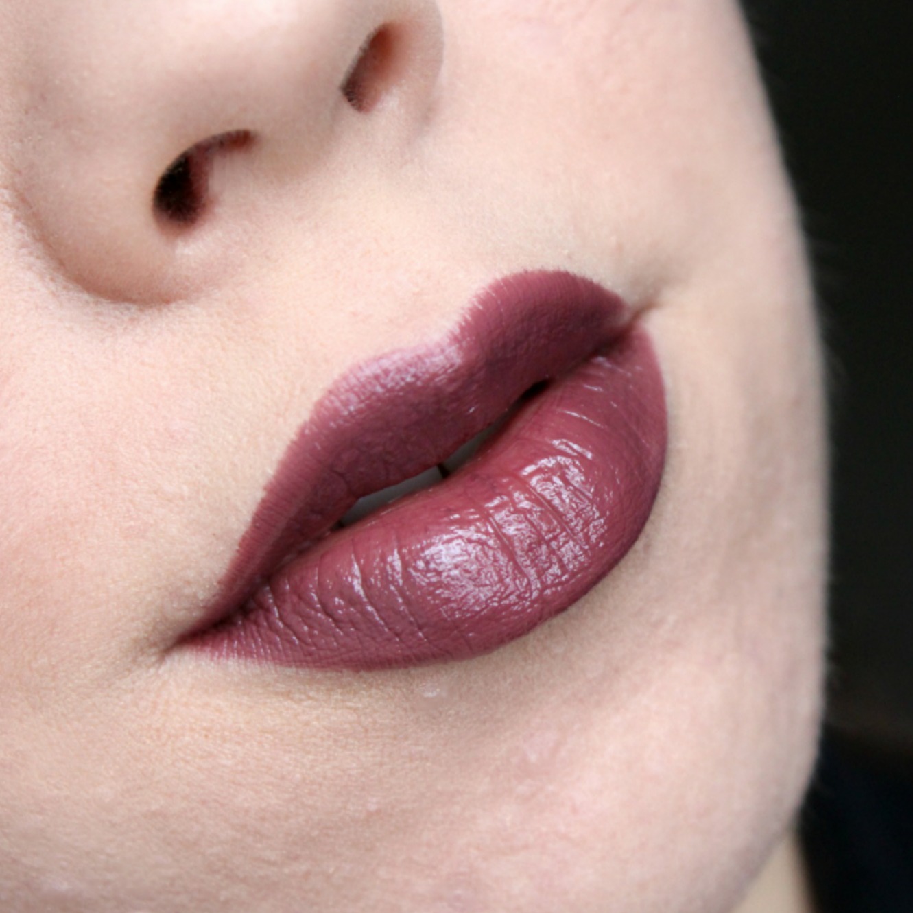 REVIEW Glory Boon Vegan Mineral Lipstick in "Velveteen"
