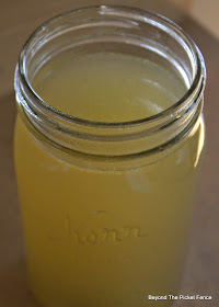health, drink, tea, green tea, honey, cleanse,http://bec4-beyondthepicketfence.blogspot.com/2015/03/drink-up-healthy-yummy-concoction.html 