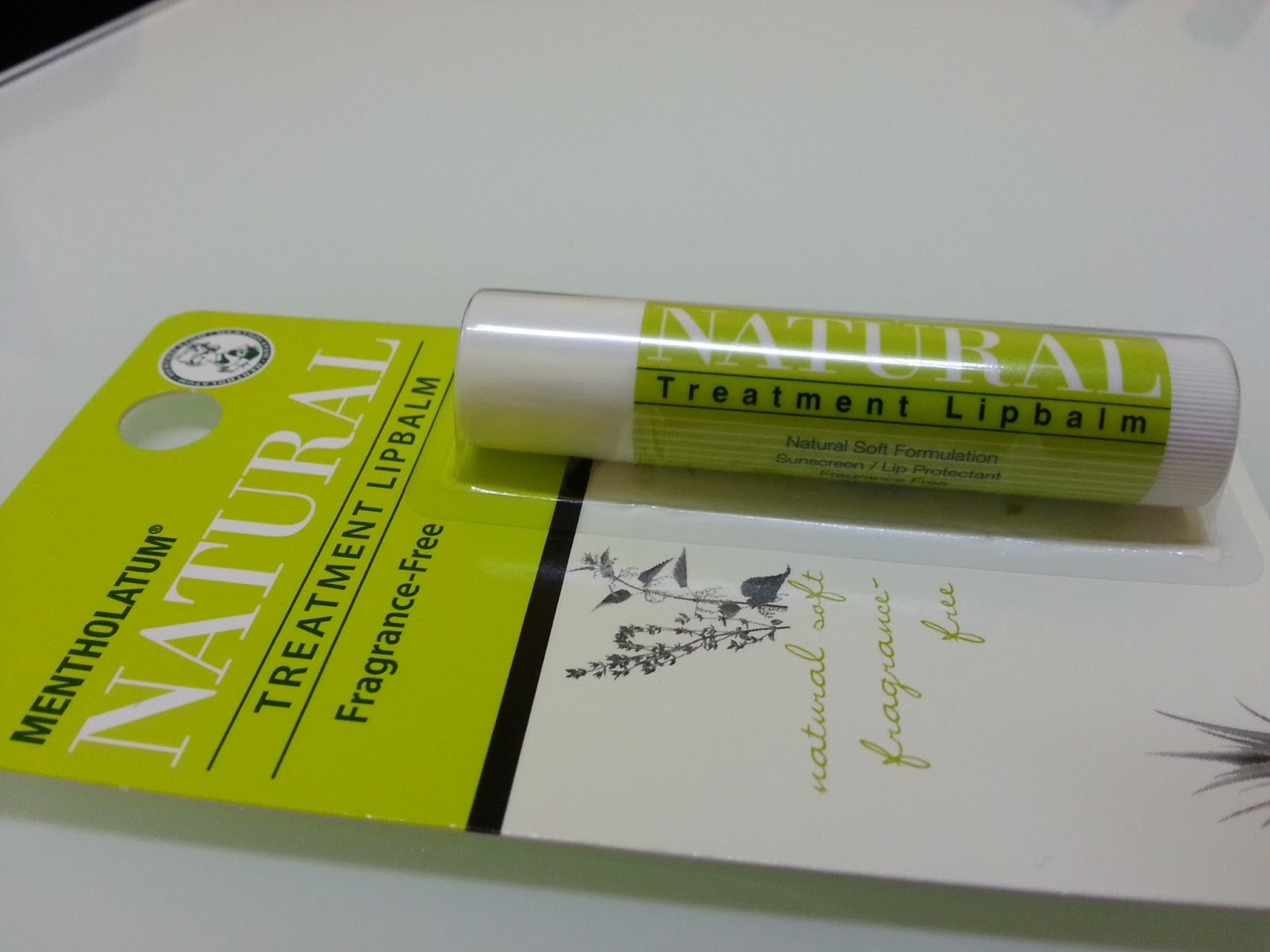 NinaAz the Beauty of Life Product Review Mentholatum Natural