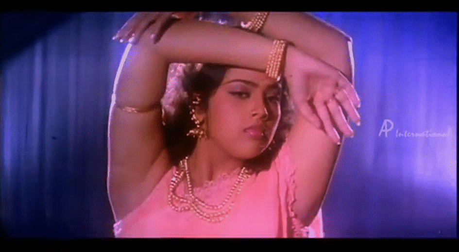 Actress Meena Hot Sexy GIF ImagesBest Navel & Cleavage Showing Photos