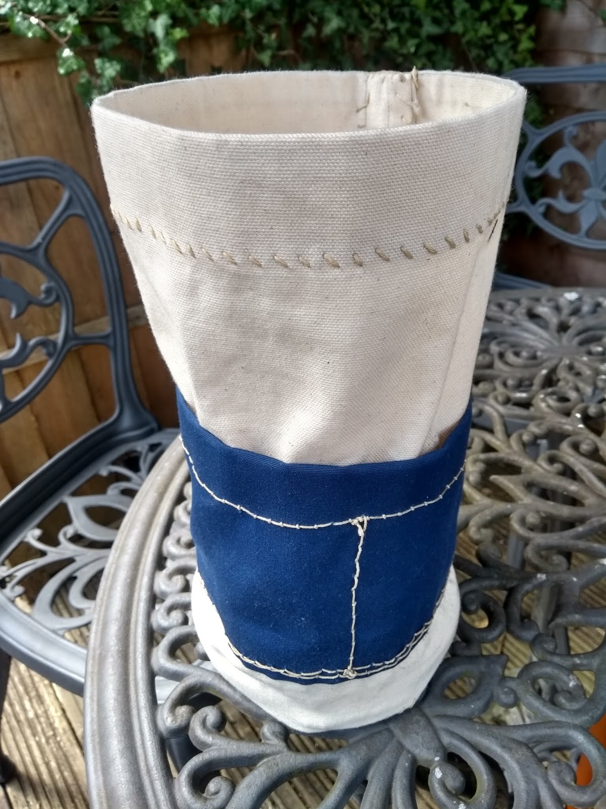 Arwen's meanderings How to make a sailors traditional canvas ditty bag