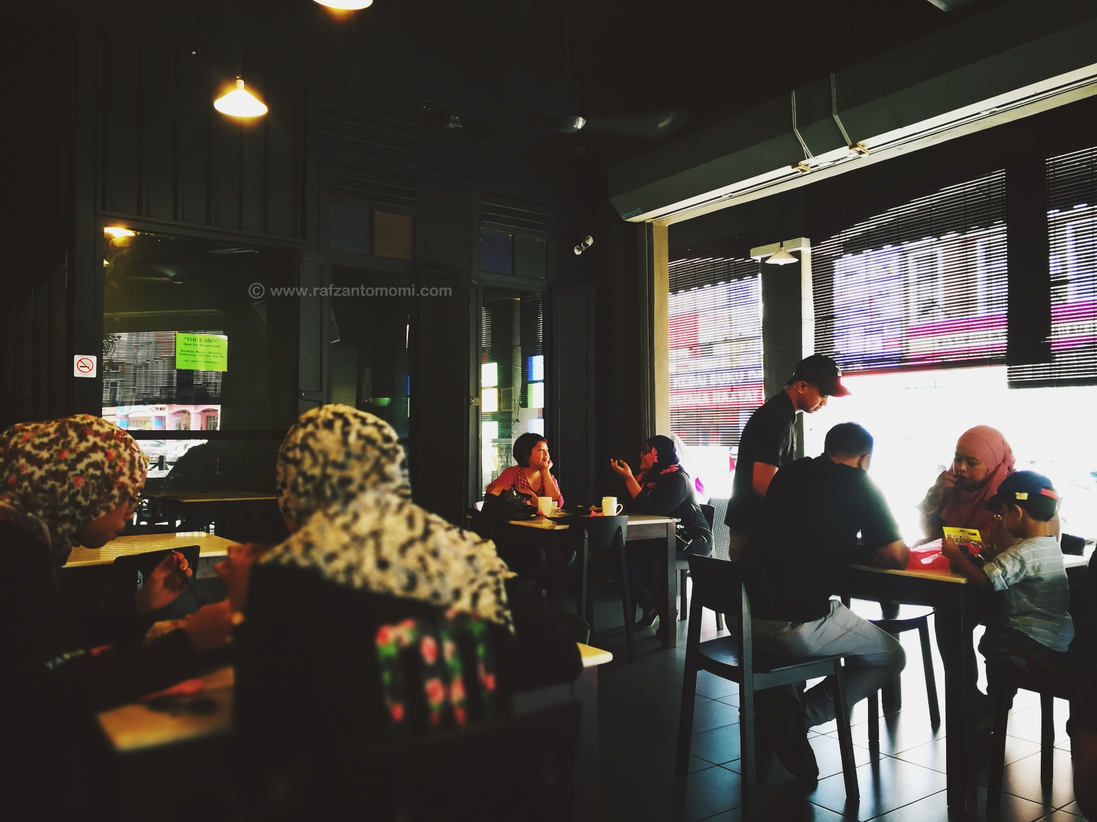 KoffeeKabin -  Tempat Makan Best Dekat Senawang, Negeri Sembilan
