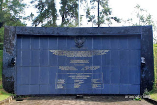 monumen lengkong tangerang