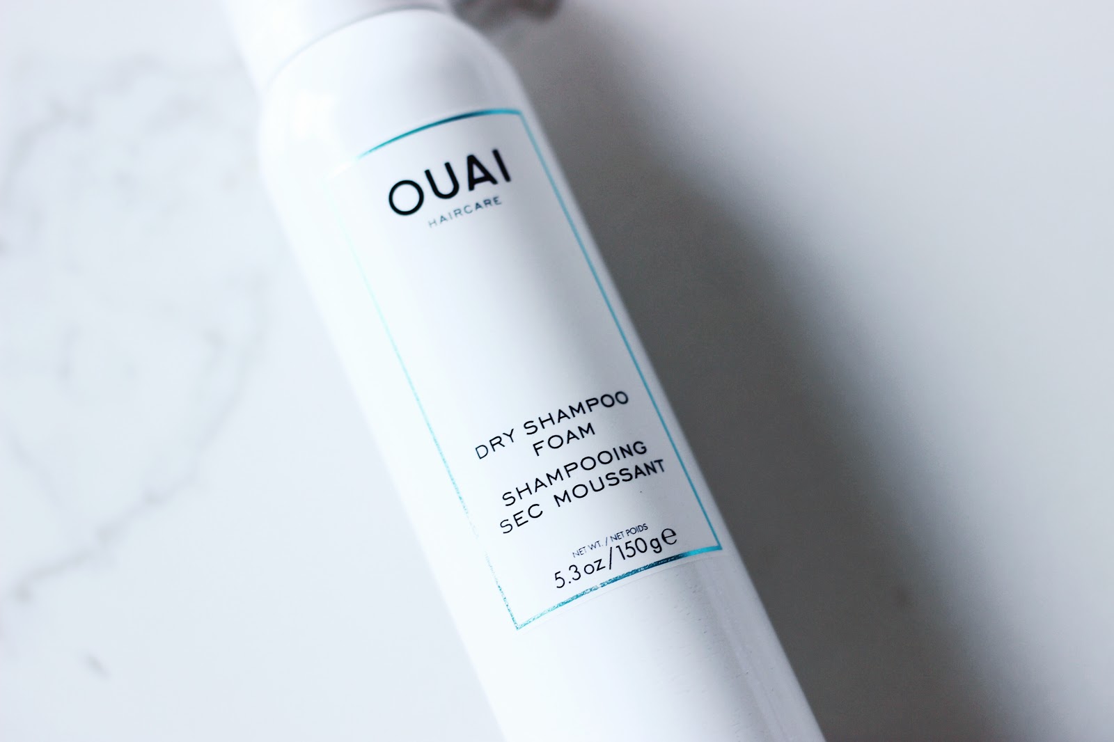 Review Ouai Dry Shampoo Foam Laura Neuzeth