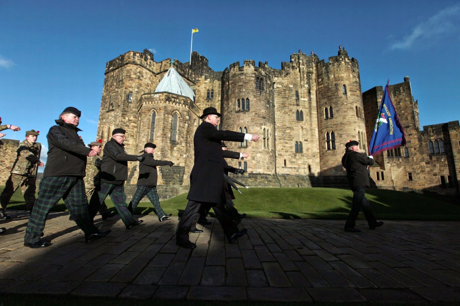 Northumbrian Gunner March of the Tyneside Scottish Alnwick
