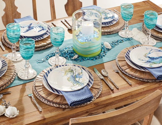 Blue Coastal Table Setting Ideas