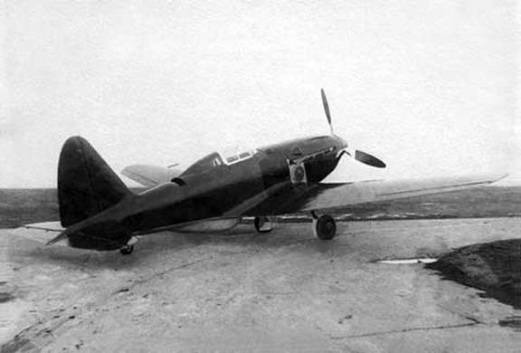 первый самолёт су 3. су-7 истребитель. военный самолет су 2. сухой су-3. таиров та-3.