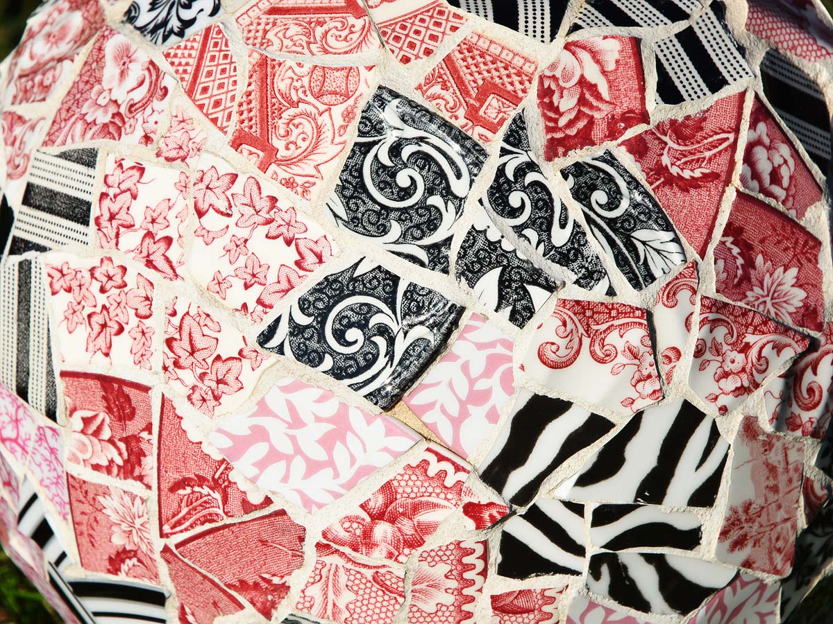 Mosaic bowling ball details