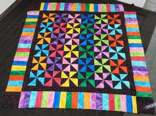 Pinwheel Pindot Quilt - Free Pattern