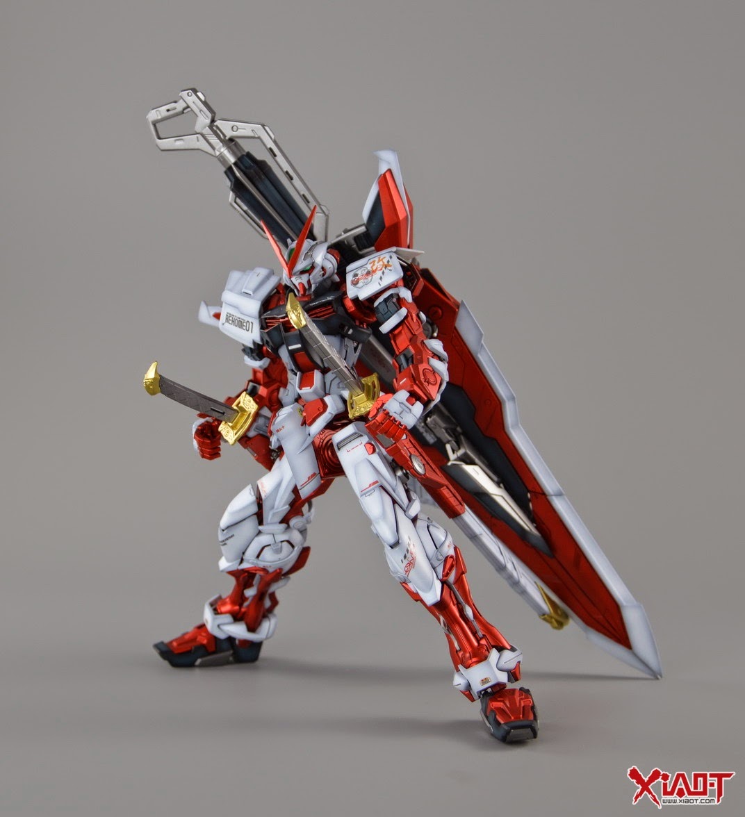 MG 1/100 Gundam Astray Red Frame Kai 