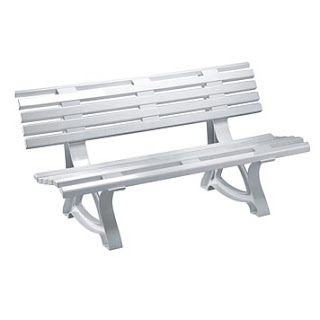 Maquinas Industria: Banco de plastico color blanco