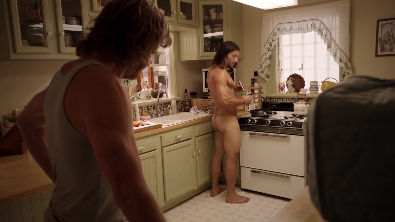Steve Howey Covering Naked In Shameless