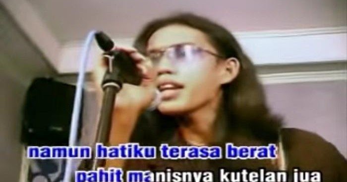 Lirik Dan Kunci Gitar Thomas Arya Dermaga Biru