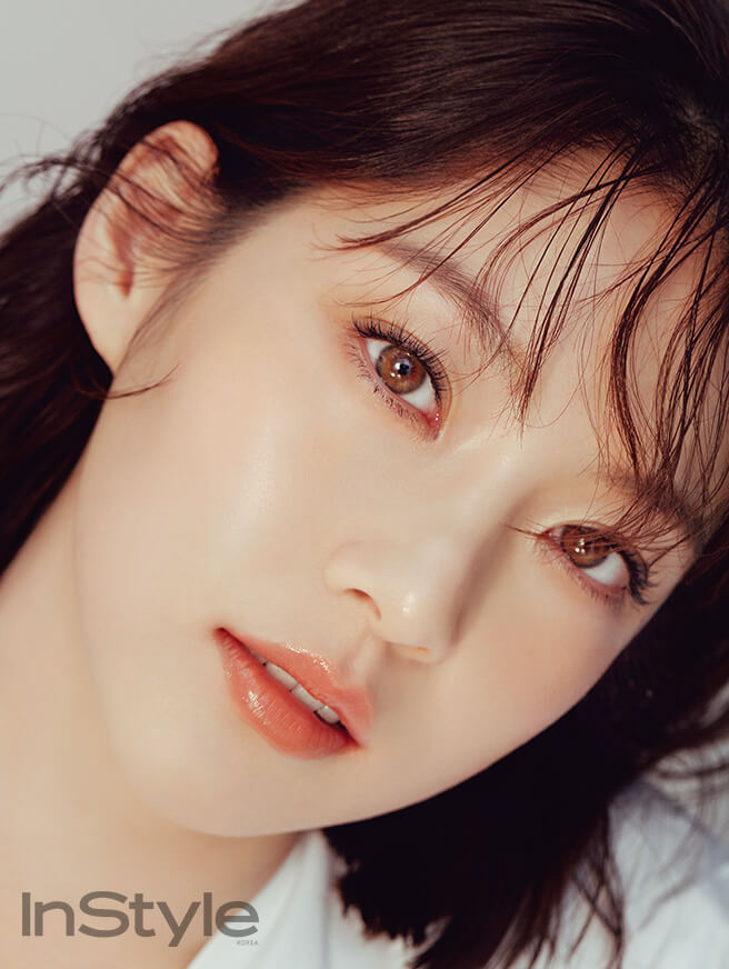 Gong Seung Yeon's Mesmerizing Gaze Featured in InStyle Korea - POPdramatic