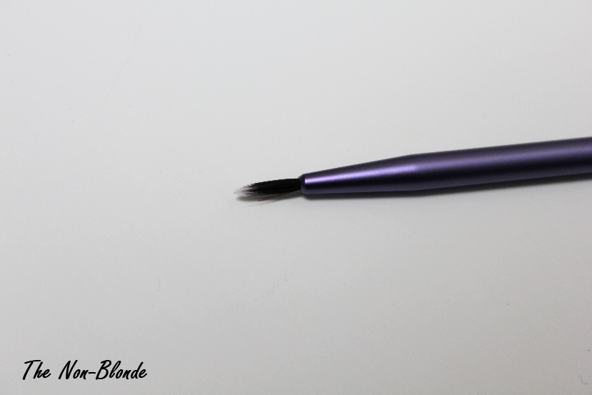 Real Techniques Fine Liner Brush The NonBlonde