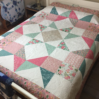 https://www.etsy.com/ca/listing/699115057/queen-quilt-moda-love-quilt-patchwork