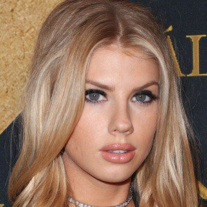 Charlotte McKinney Charlotte McKinney Famous People of US, American Actress