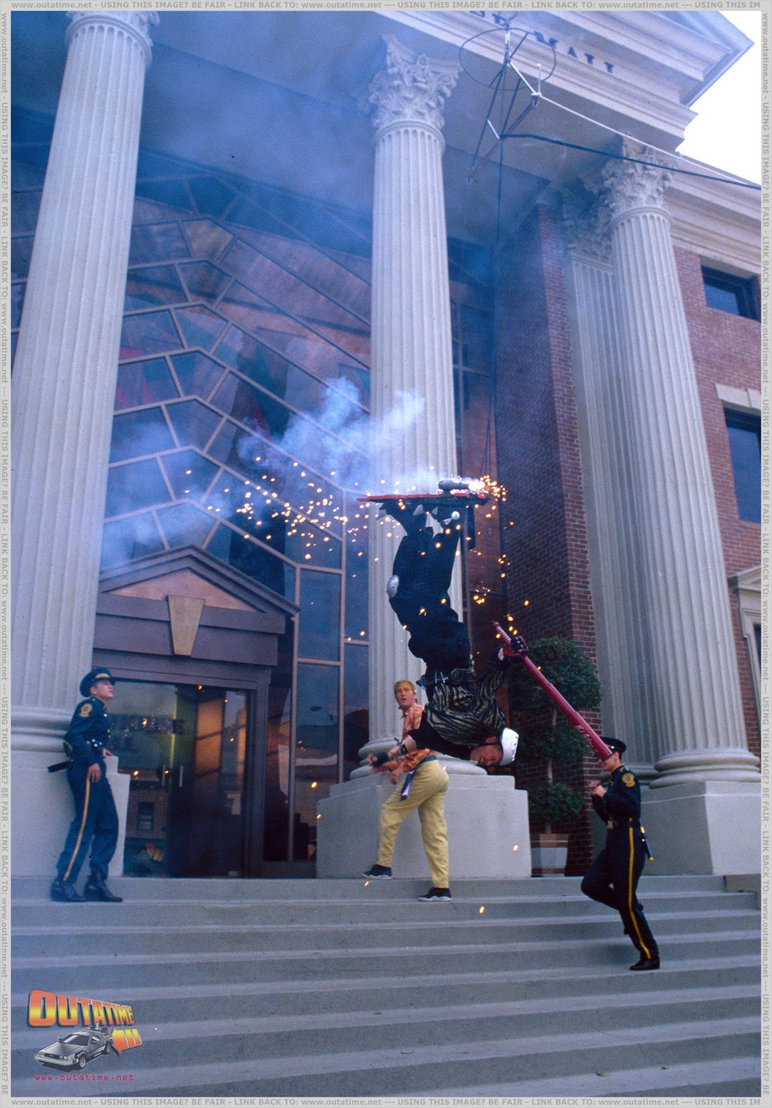 70 Remarkable Behind-the-Scenes Photos from 'Back to the Future' That