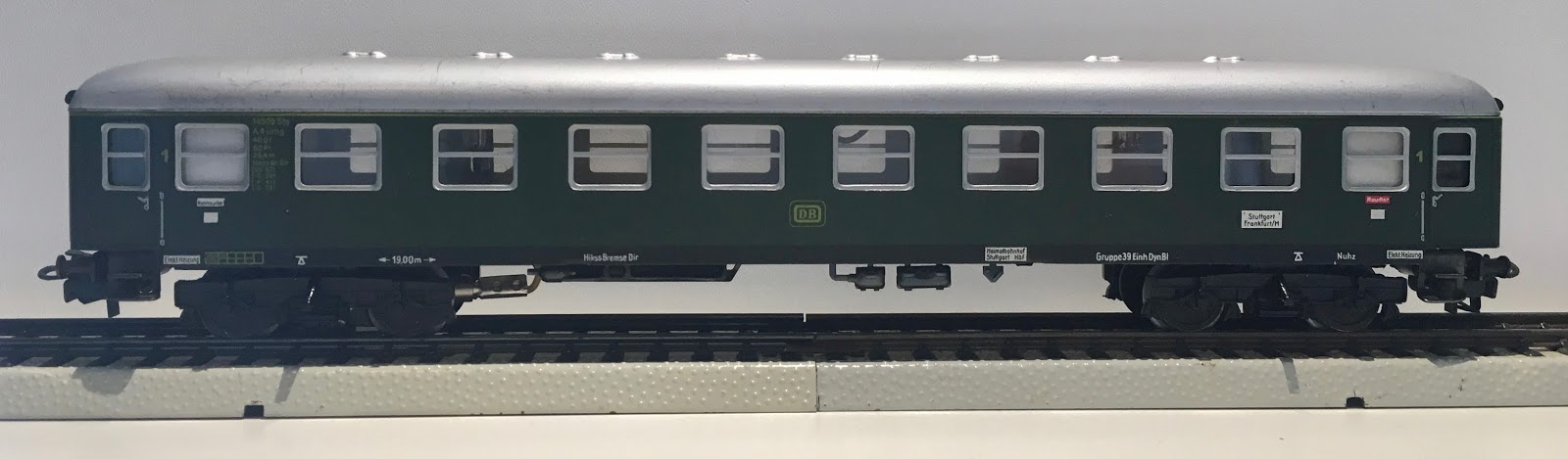 Marklin 4022 DB D-Zug Coach 2 kl Green TIN PLATE OVP Marklin 4022 DB D-Zug Coach 2 kl Green TIN PLATE OVP