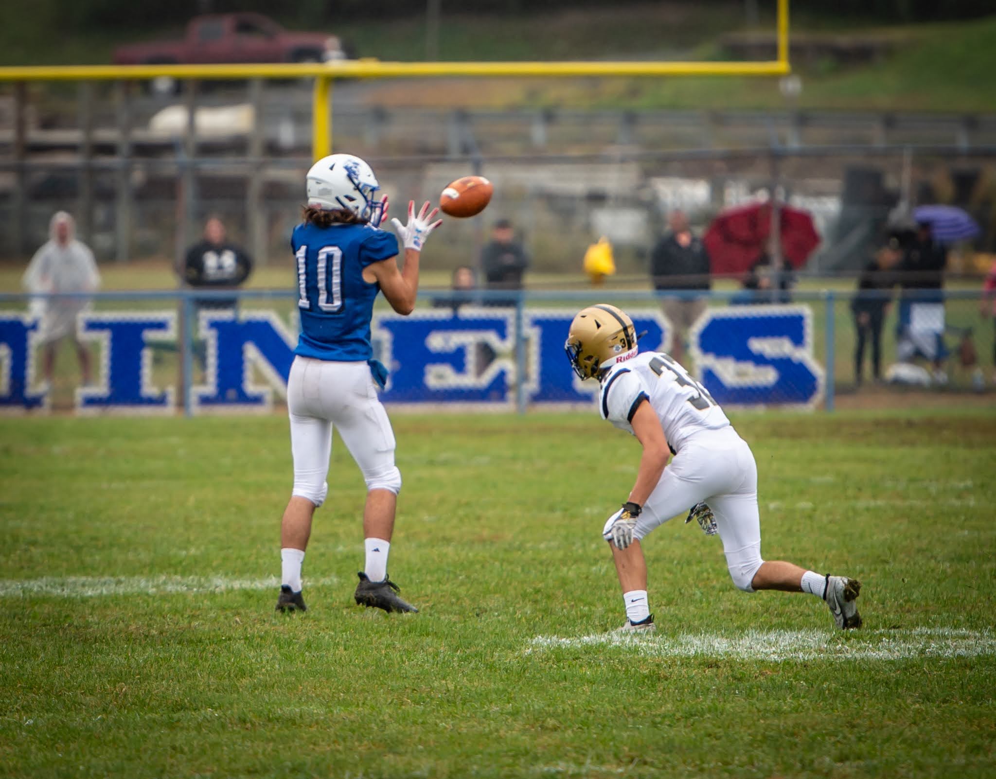 HIGH SCHOOL FOOTBALL Mahanoy Area Defeats Minersville on Saturday