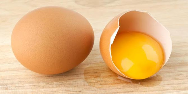  Siapa yang tidak mengenal dengan materi makanan yang satu ini Inilah Tips Cara Memilih Telur Yang Baik & Masih Segar