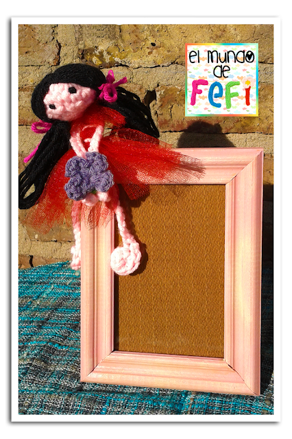 cuadro 10x15 - muñeca amigurumi - crochet - el mundo de fefi