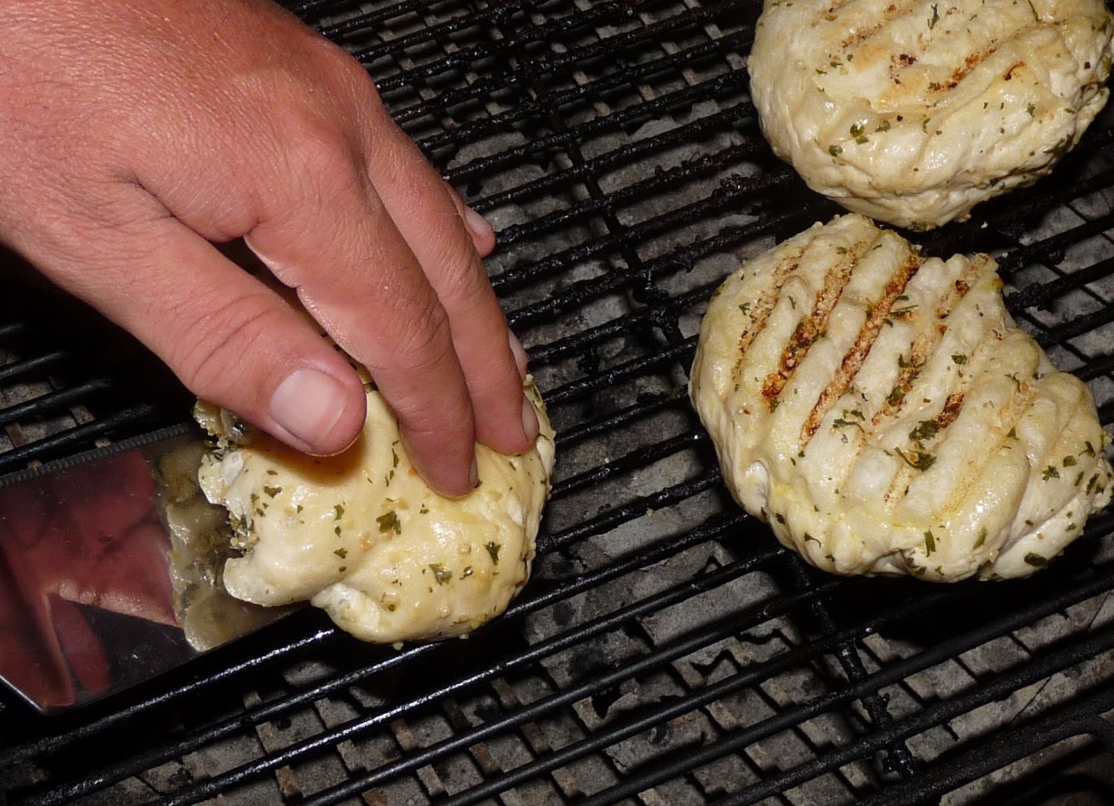 The Rice Tray Grilled Garlic Butter Bread Rolls