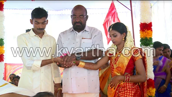 Kottayam, Kerala, News, Marriage, Food, Dress, Akhil weds Unnimaya.