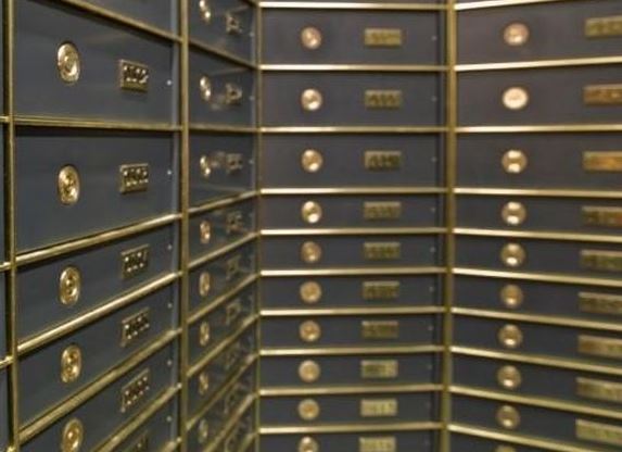 Update Biaya Sewa Uang Jaminan Save Deposit Box Bca Per Tahun Informasi Perbankan