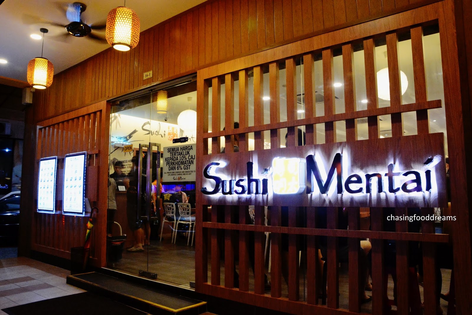 Sushi Mentai Setia Alam - Rm1.80 & rm2.80/plate on conveyor belt daily!