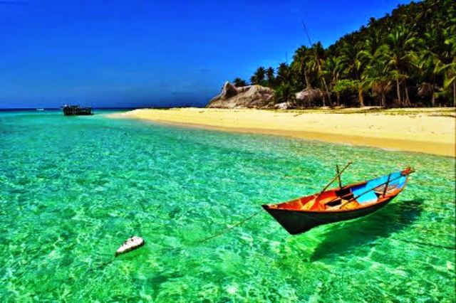 Suara Perbatasan: Pantai Sisi Pulau Serasan Natuna