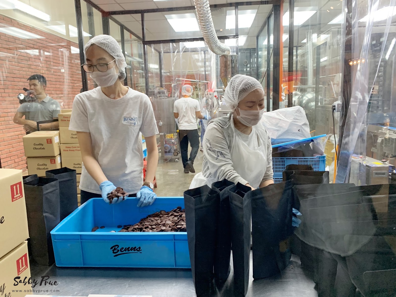 Benns Chocolate Factory Sdn Bhd / Benns Chocolate Launches Asia S First