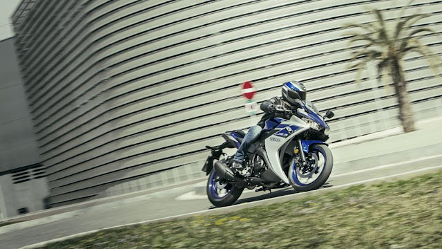 yzf r3 power and performances