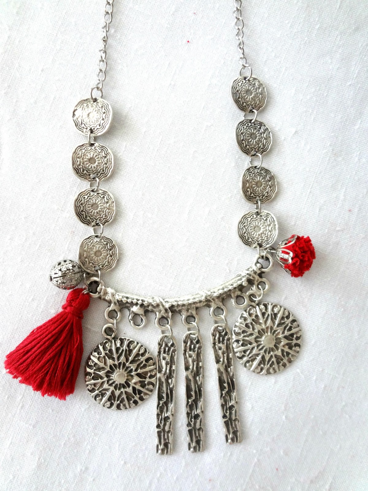 Little Treasures Bohemian Summer Make a Boho Necklace