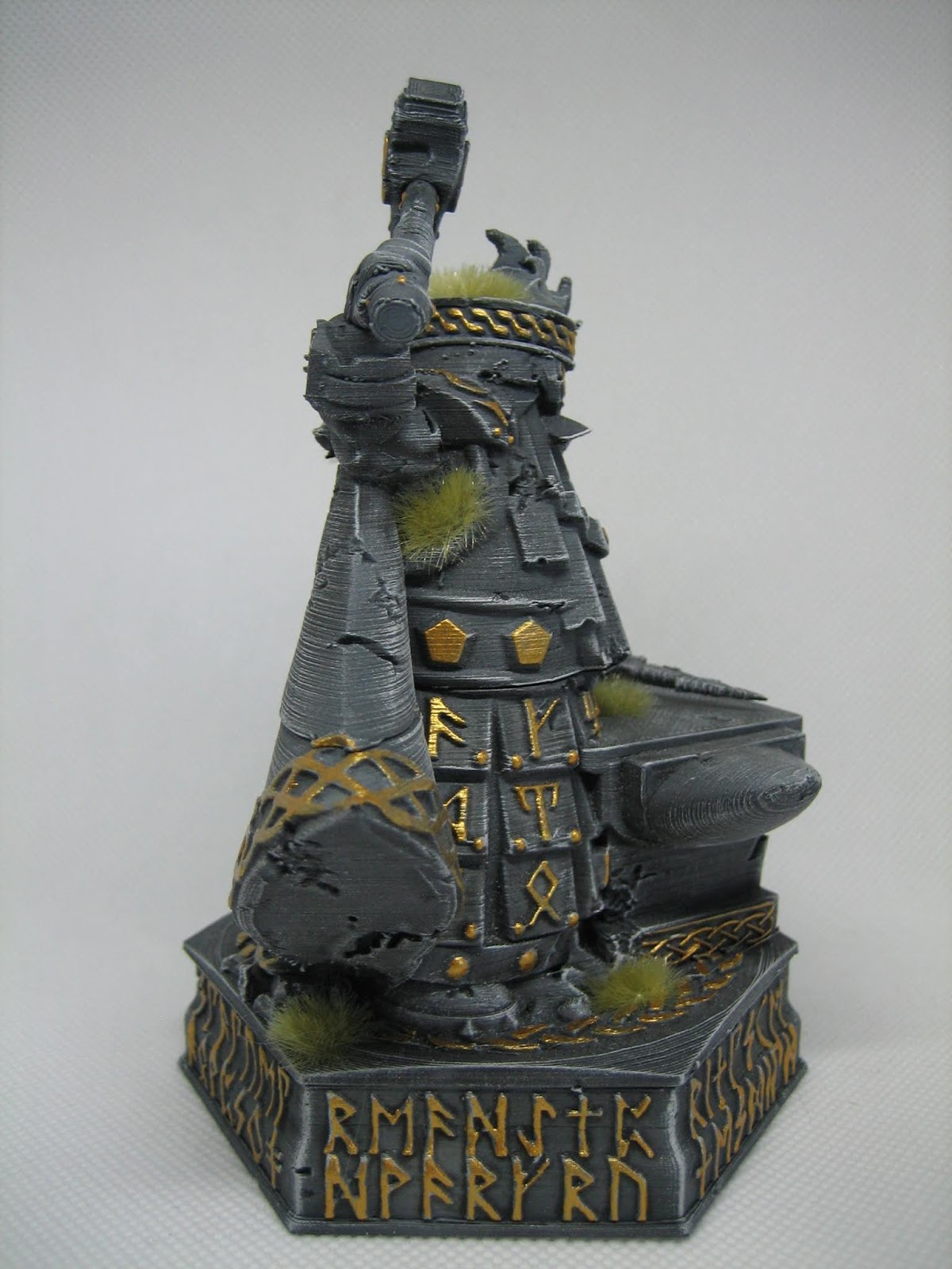 Making miniatures with Mario: Dwarfs : Avatars of War : Dwarf Runic ...