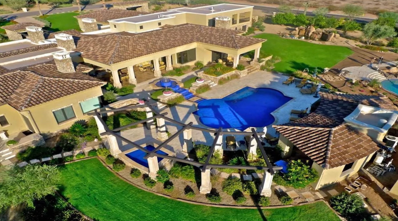 19 Photos vs. This Arizona Mega Mansion Features the Largest Private Lazy River in America - Luxury Home & Interior Design Video Tour 19 Photos vs. This Arizona Mega Mansion Features the Largest Private Lazy River in America - Luxury Home & Interior Design Video Tour
