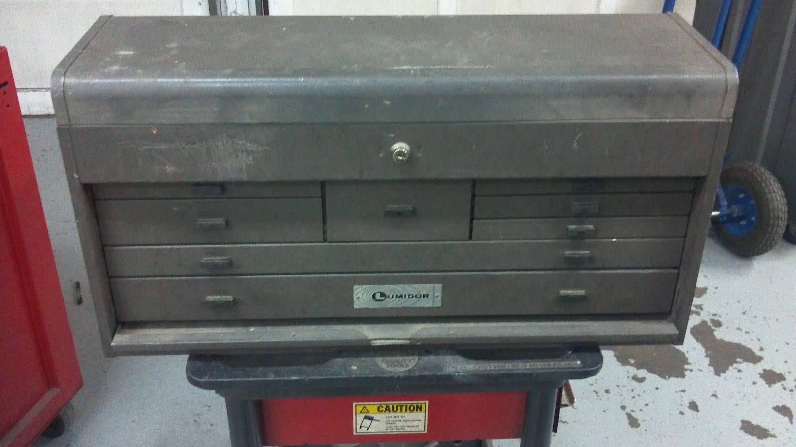 Brucker Brothers FOR SALE Used Lumidor 27" 8 Drawer Top Tool Box