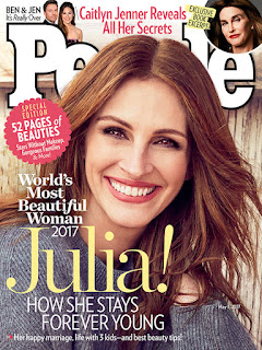  Julia Roberts is named ‘People’ magazine’s ‘World’s Most Beautiful Woman’ of 2017